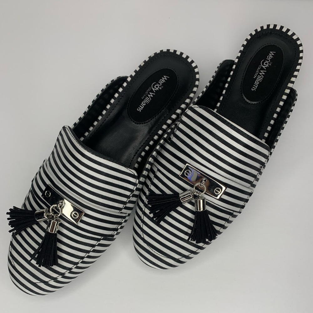 Wendy Williams black & white  stripe, flat mule with tassels shoes, size 7W
